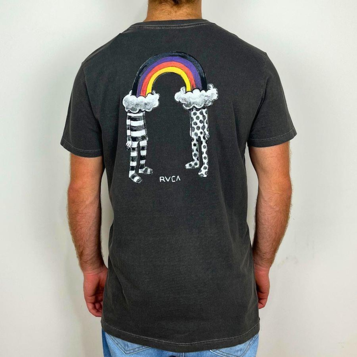 Camiseta RVCA Rainbow Connection - Masculina - Foto 4