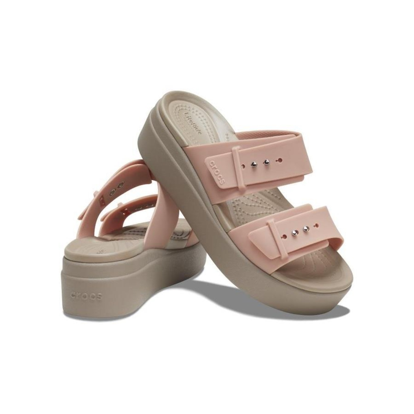 Sandália Crocs Brooklyn Sandal Lowwdg Pale Blush - Feminina - Foto 4