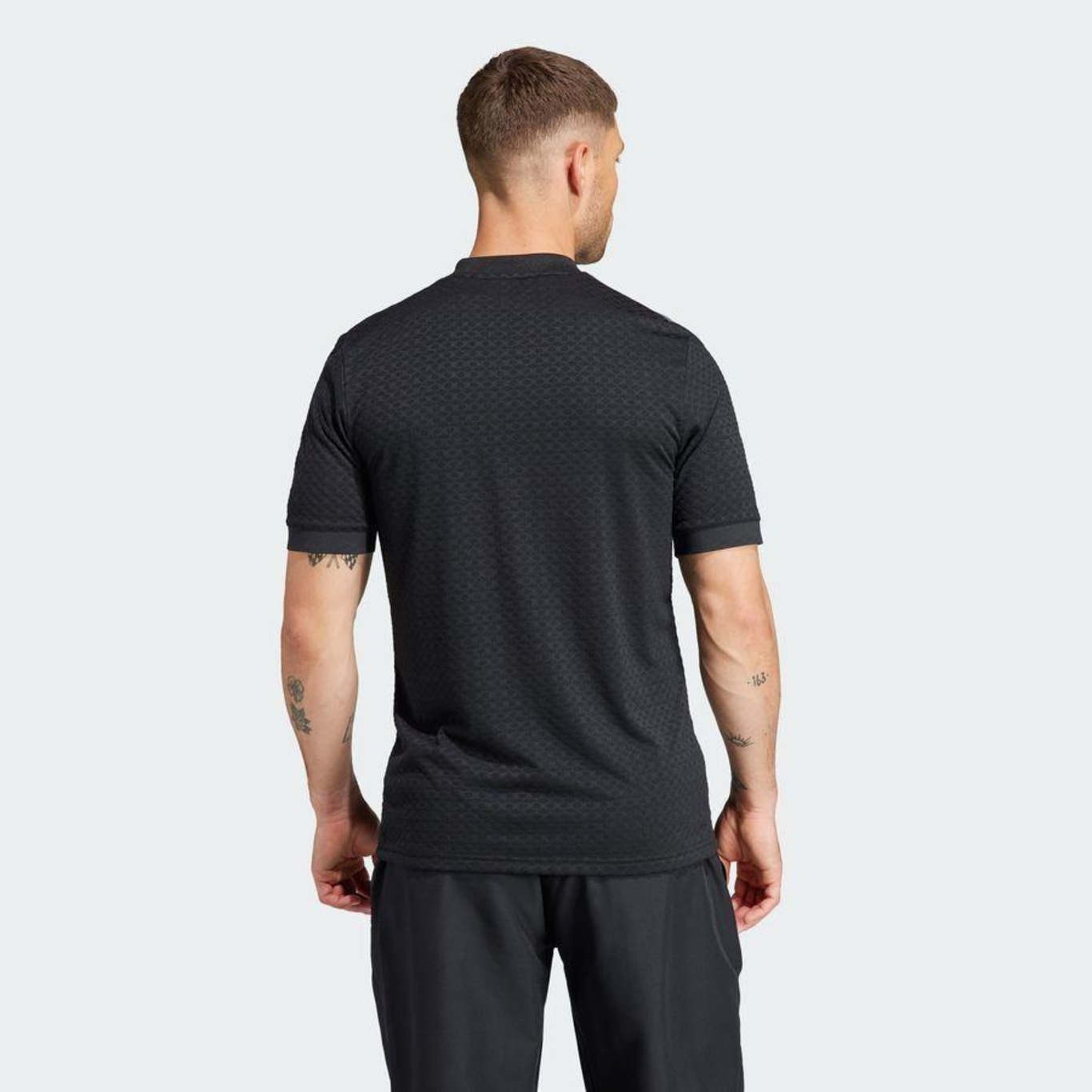 Camisa do Real Madrid 3 Lifestyle adidas - Masculina - Foto 5