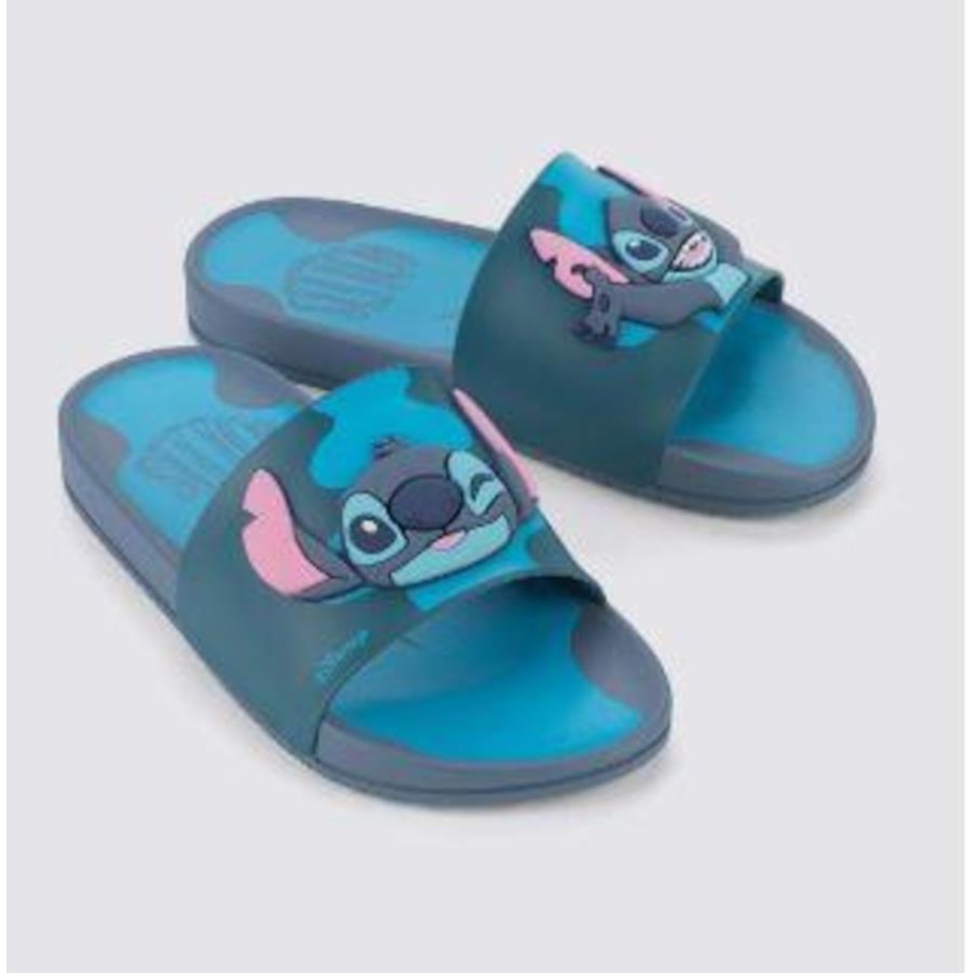 Chinelo Grendene Disney Mania Gaspea Slide - Infantil - Foto 3