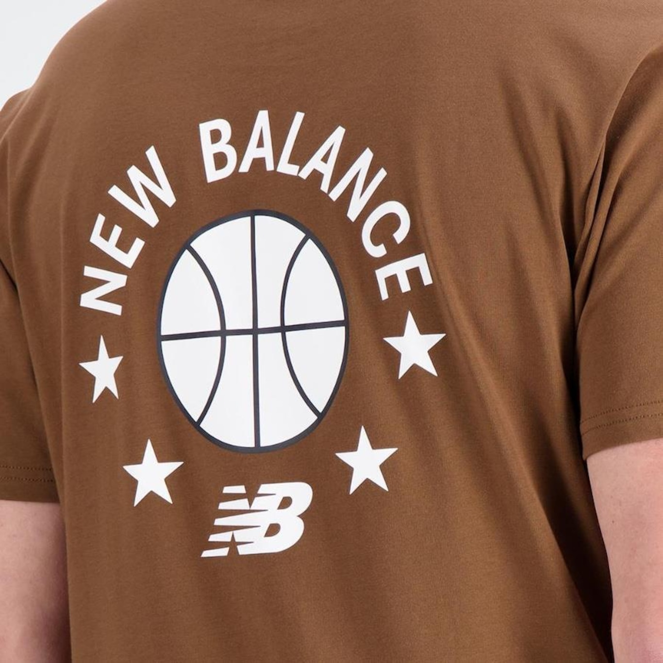 Camiseta New Balance Hoops - Masculina - Foto 4