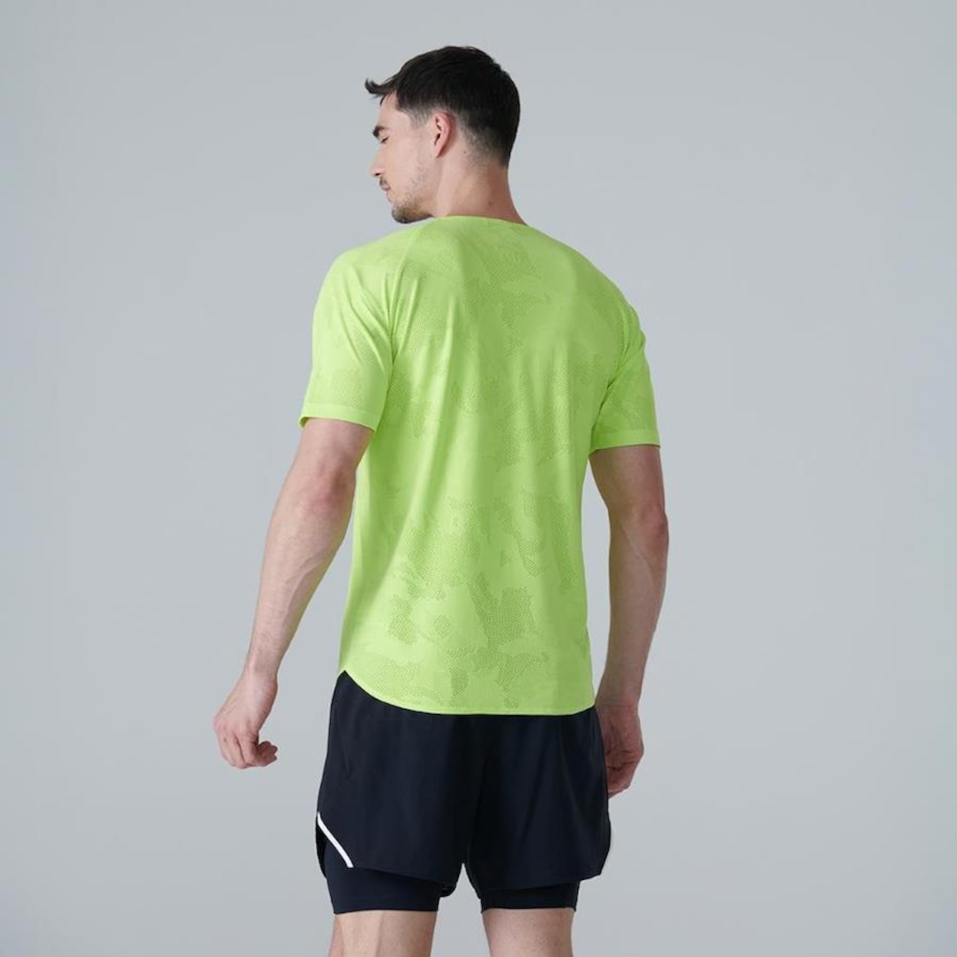 Camiseta New Balance Q Speed Jacquard - Masculina - Foto 2