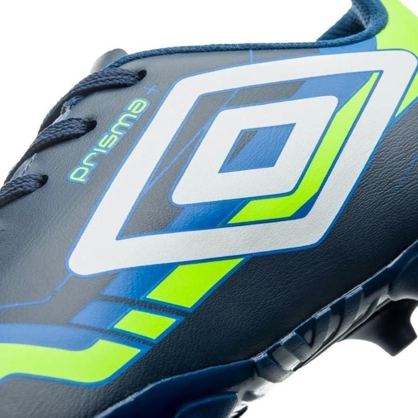 Chuteira de Campo Umbro Prisma Plus - Infantil - Foto 6