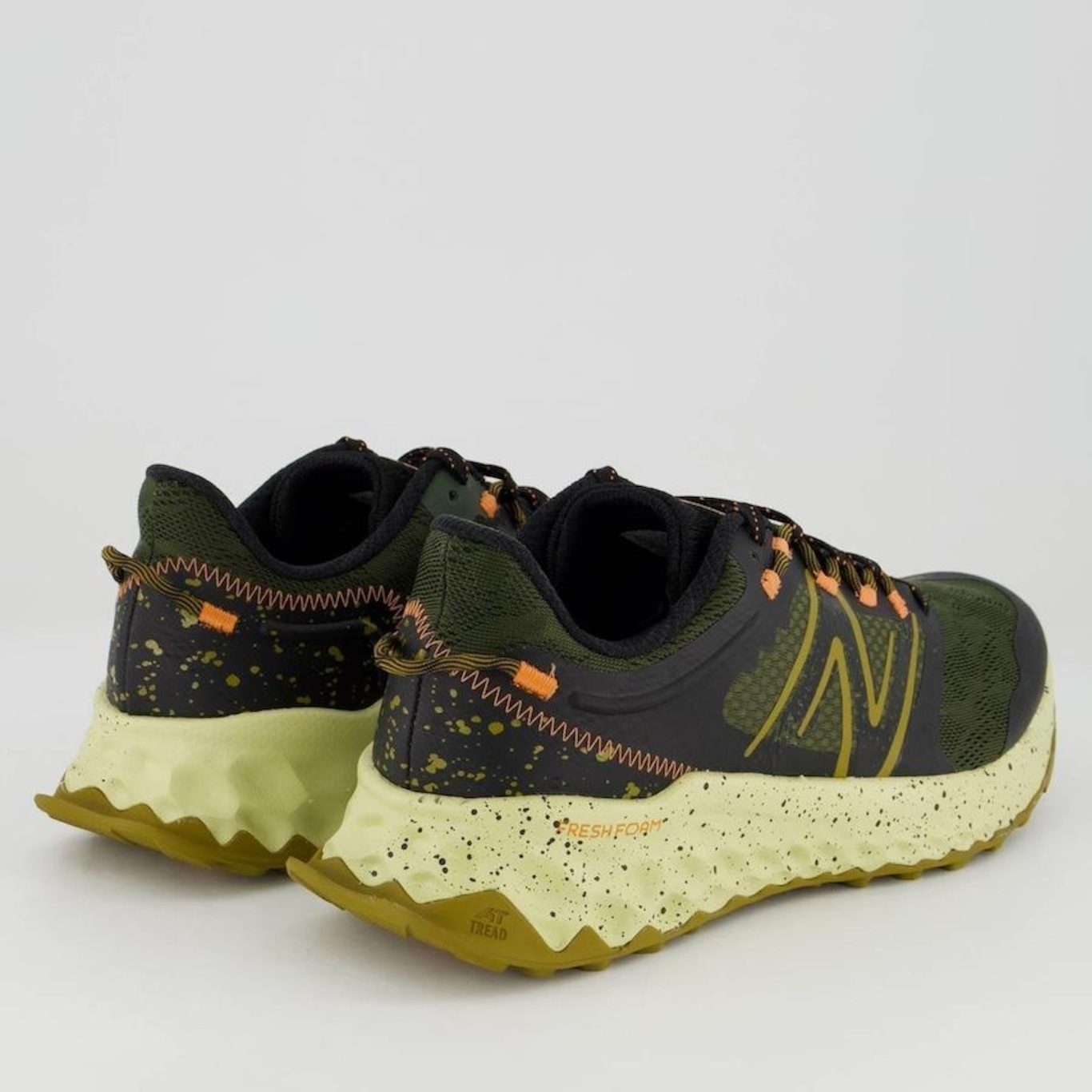 Tênis New Balance Fresh Foam Garoé - Masculino - Foto 3