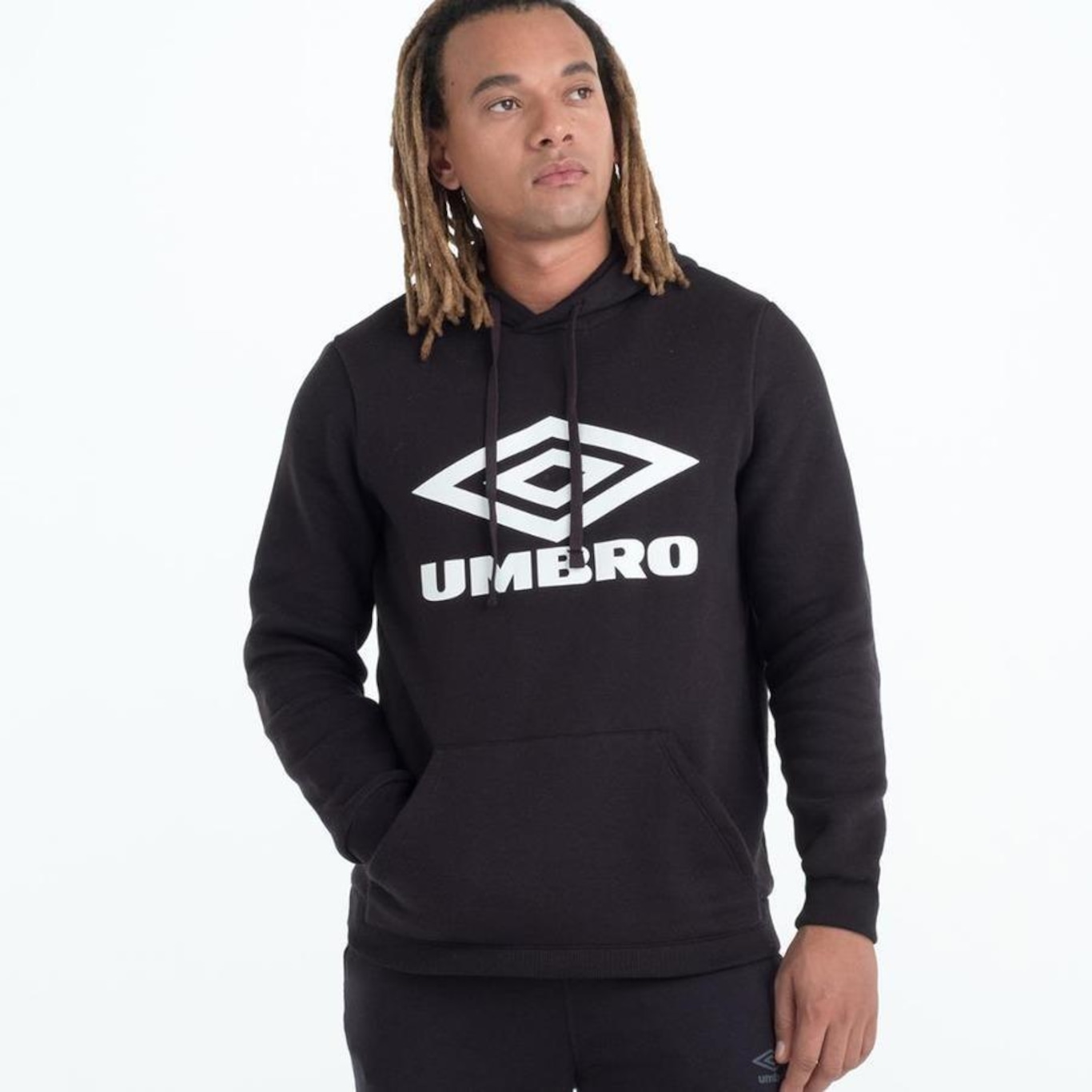 Blusão com Capuz Umbro D.Essential C/Felpa - Masculino - Foto 1