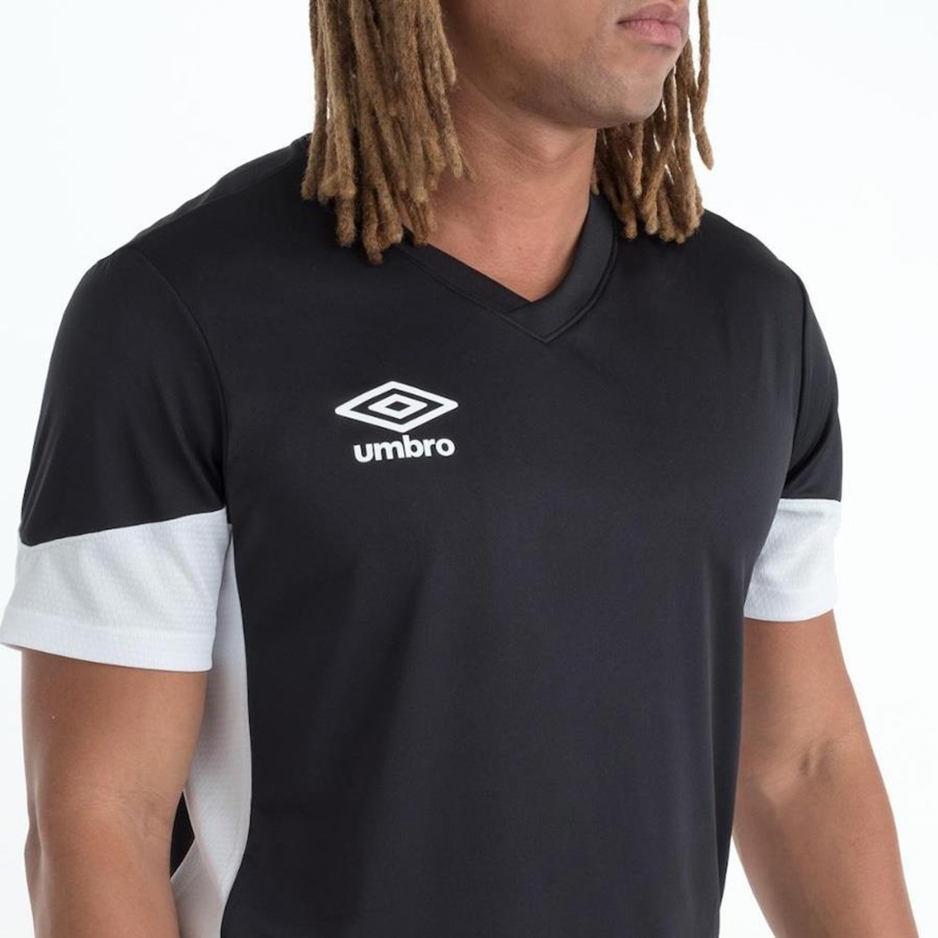 Camiseta Umbro Core - Masculina - Foto 4