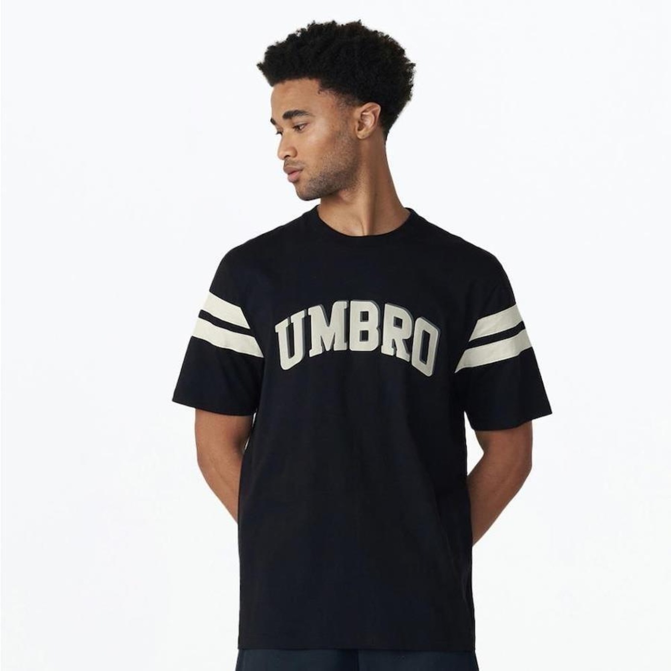 Camiseta Umbro College Concept - Unissex - Foto 2