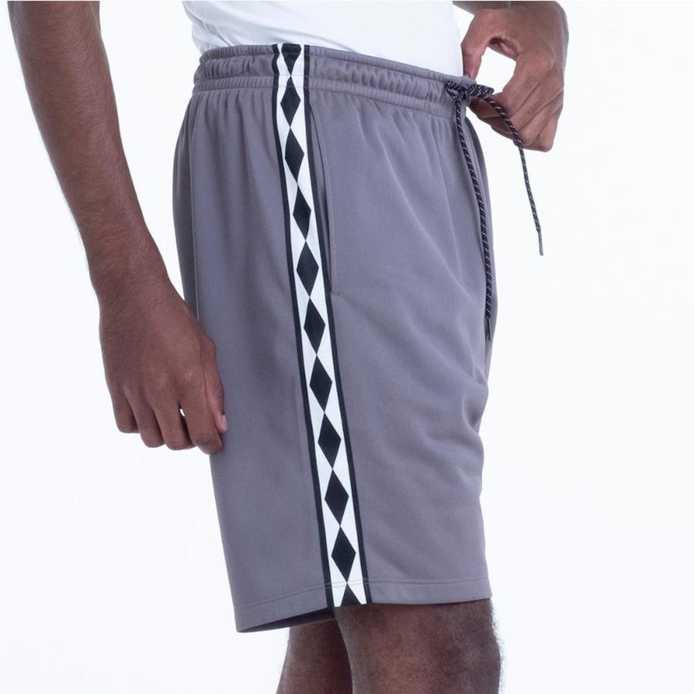 Bermuda Umbro Tape Legacy - Masculina - Foto 3