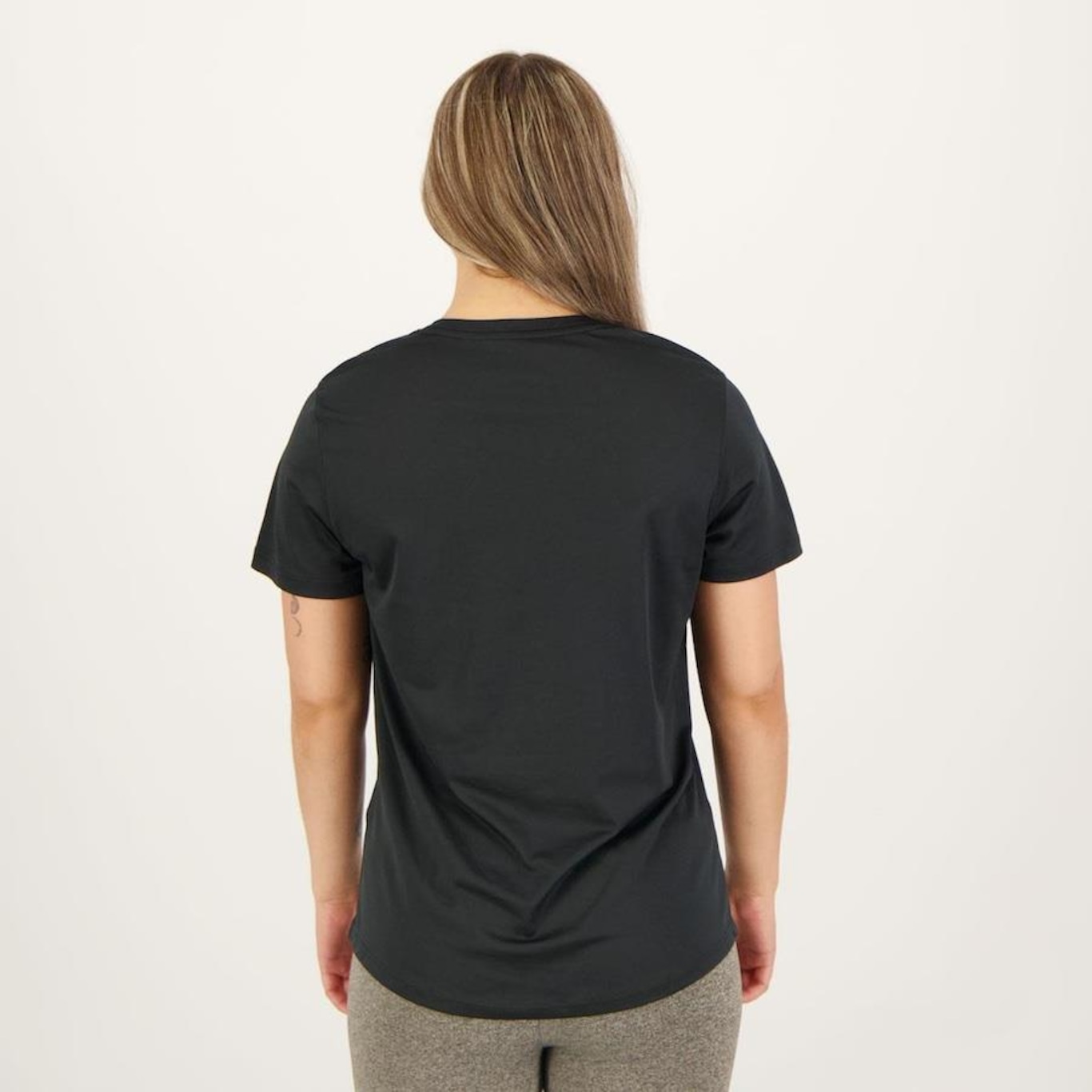 Camiseta Fila Basic Sports Polygin - Feminina - Foto 3