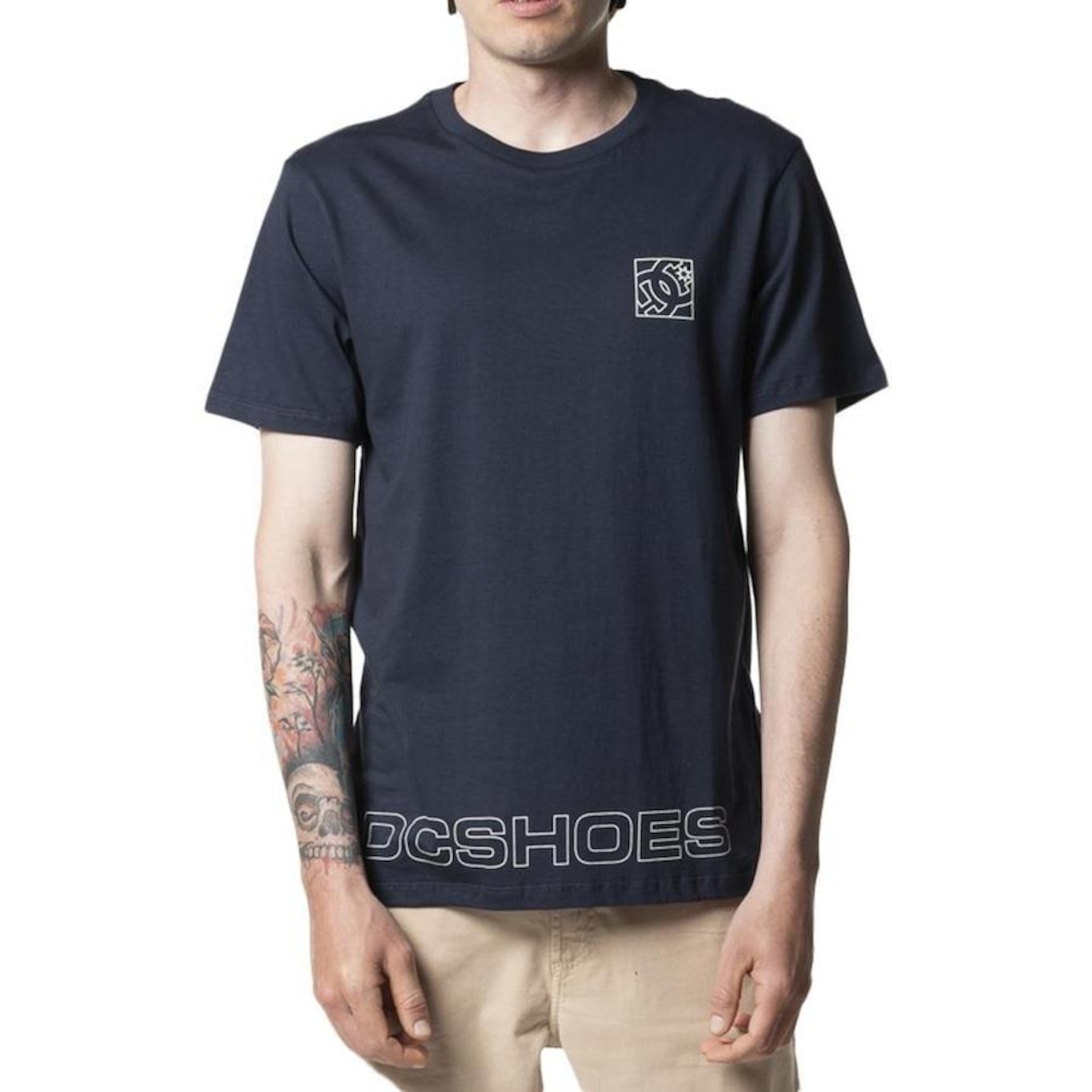 Camiseta Dc Shoes All Outline Sm24 - Masculina - Foto 1