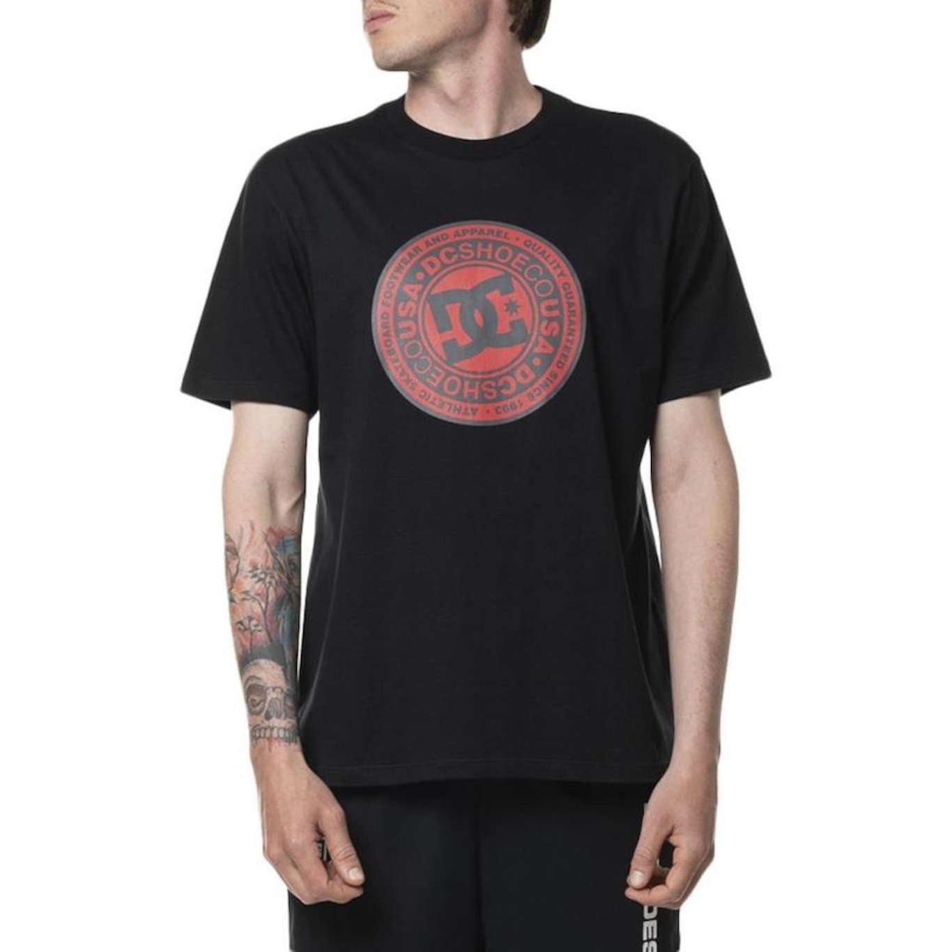 Camiseta Dc Shoes Circle Star Sm24 - Masculina - Foto 1