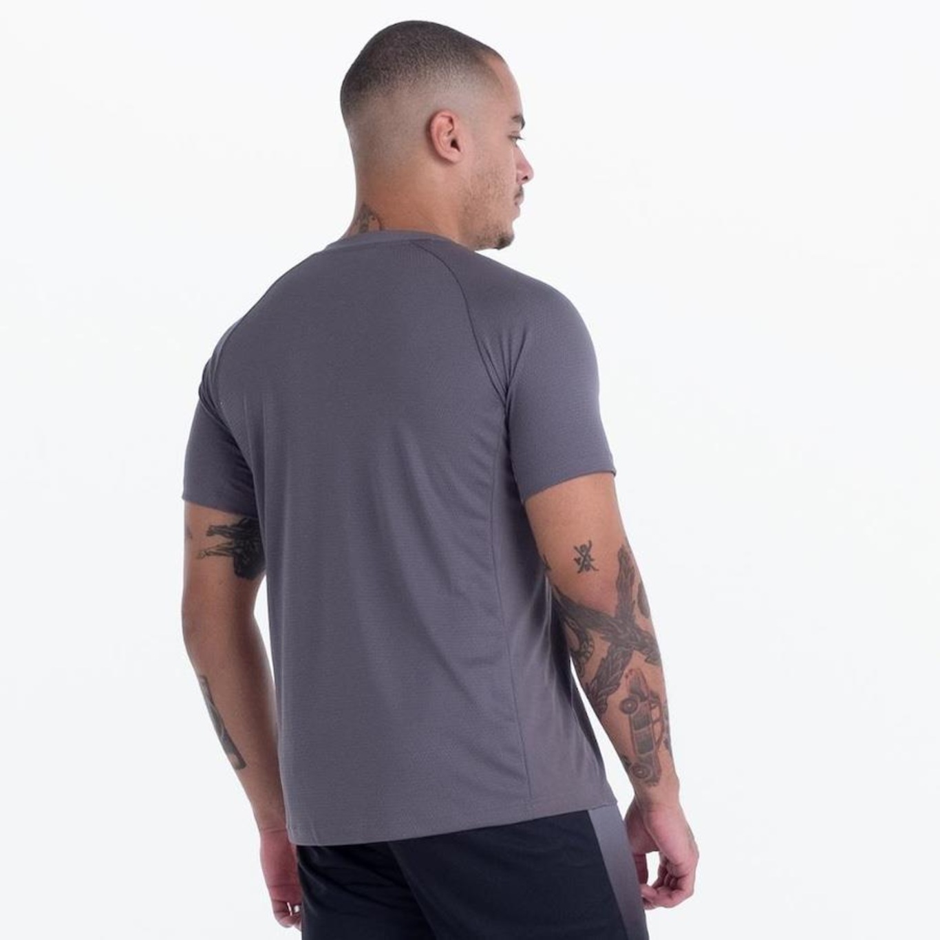 Camiseta Umbro Line - Masculina - Foto 3