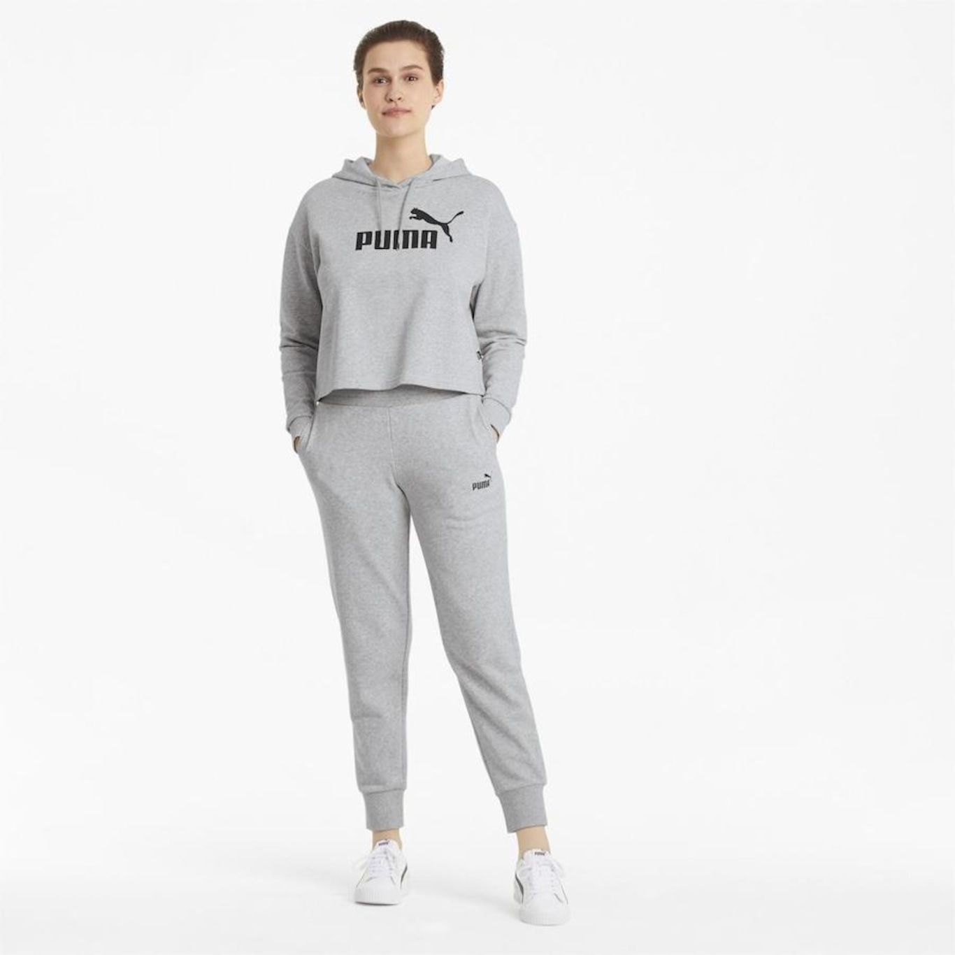 Blusão de Moletom com Capuz Puma Essentials Logo Cropped - Feminino - Foto 2