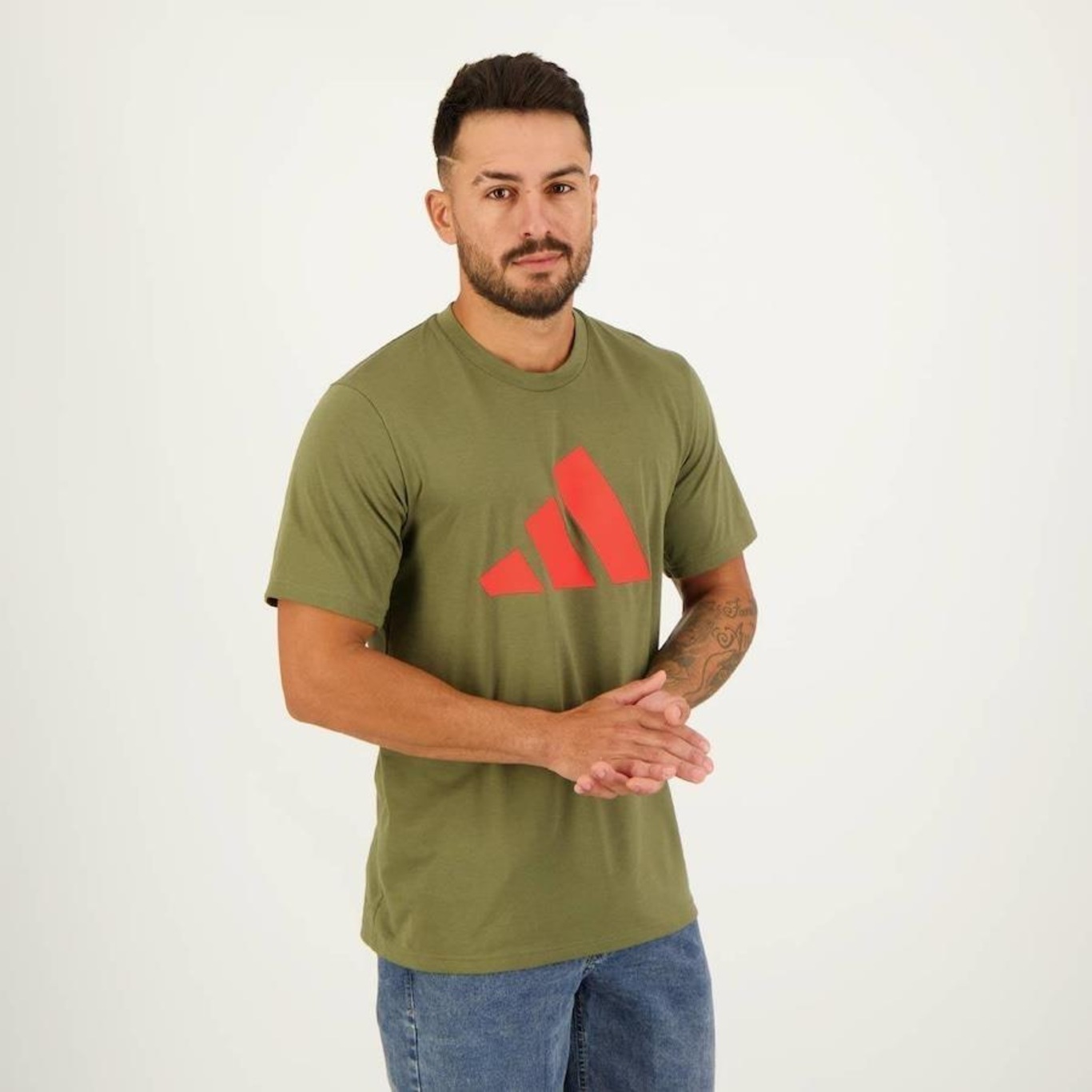 Camiseta adidas Essentials Logo - Masculina - Foto 5