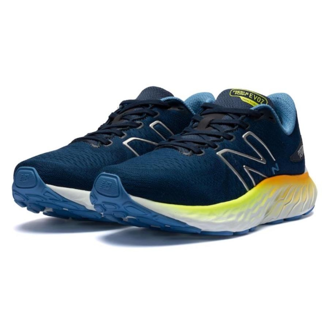 Tênis New Balance Fresh Foam X Evoz V3 - Masculino - Foto 4