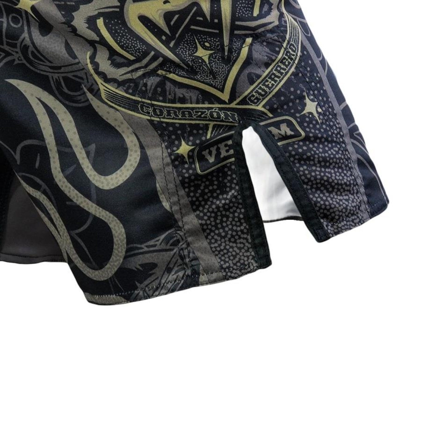 Shorts Venum Fight Tattoo Dark - Masculino - Foto 4