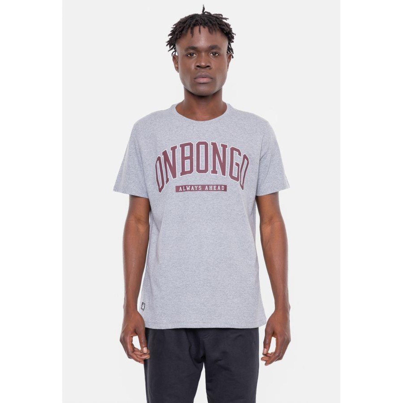 Camiseta Onbongo Ahead - Masculina - Foto 1