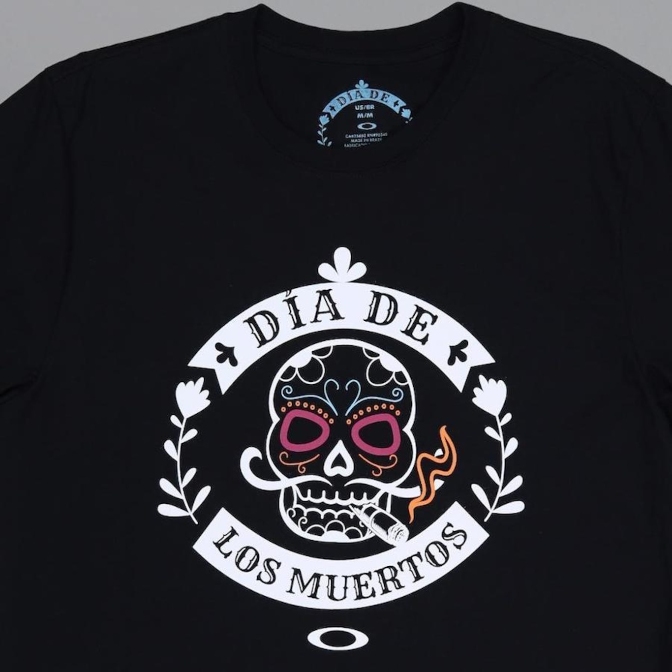 Camiseta Oakley Dia de Los Muertos Skull Graphic Tee - Masculina - Foto 2