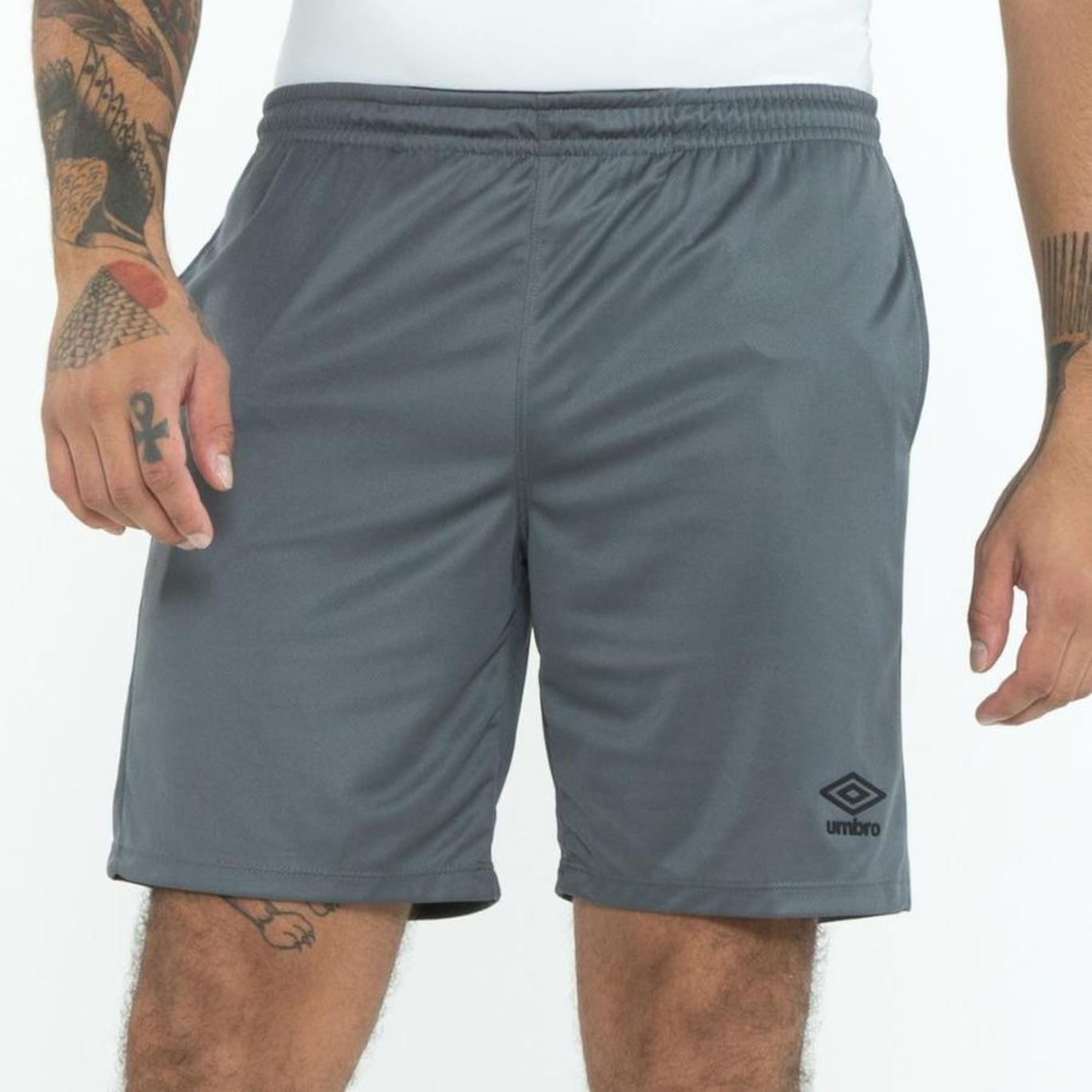 Bermuda Umbro Essential - Masculina - Foto 1