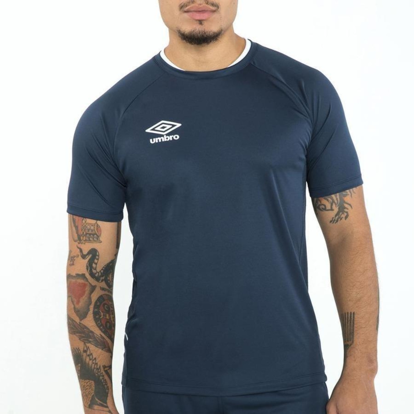 Camiseta Umbro Play Diamond - Masculina - Foto 4