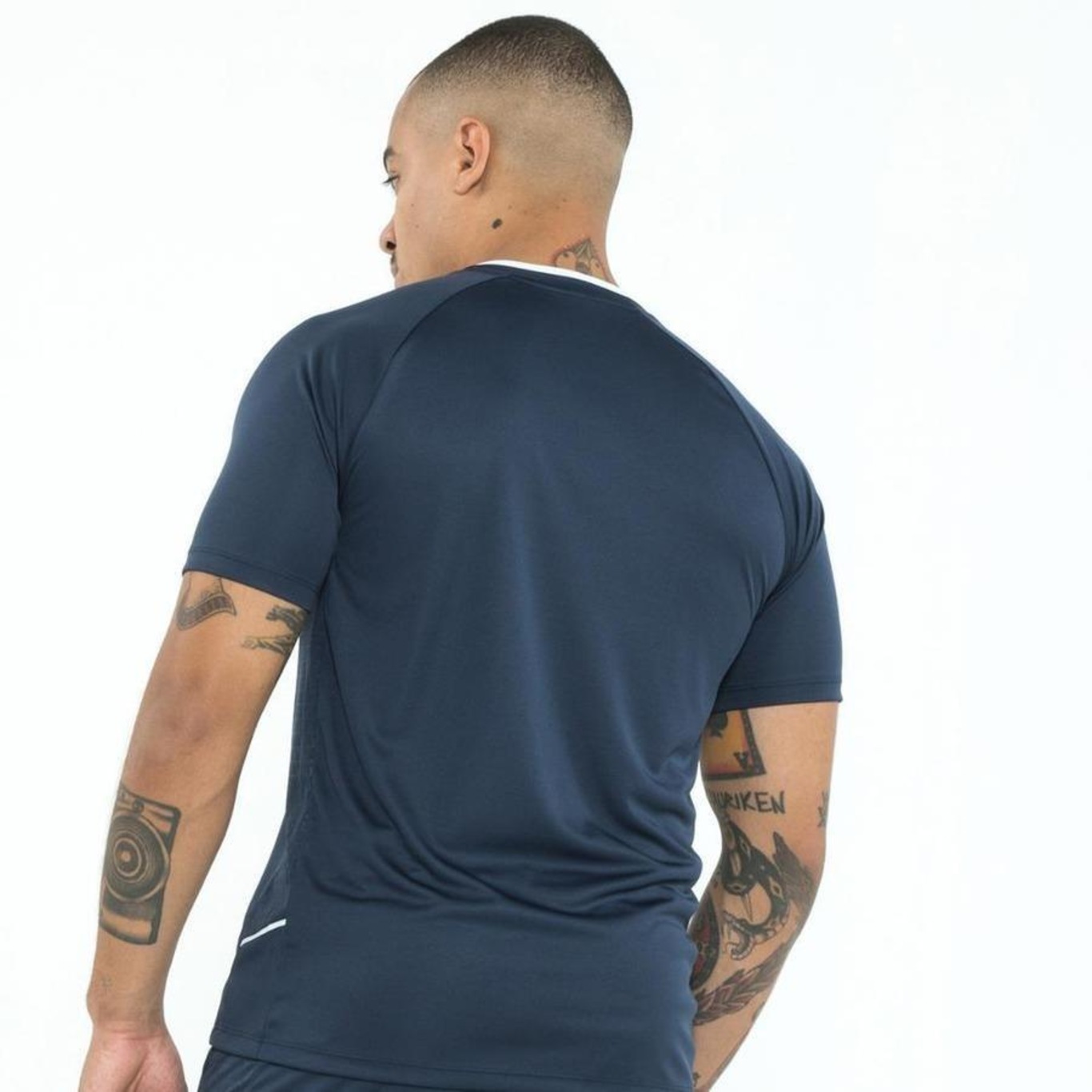 Camiseta Umbro Play Diamond - Masculina - Foto 6