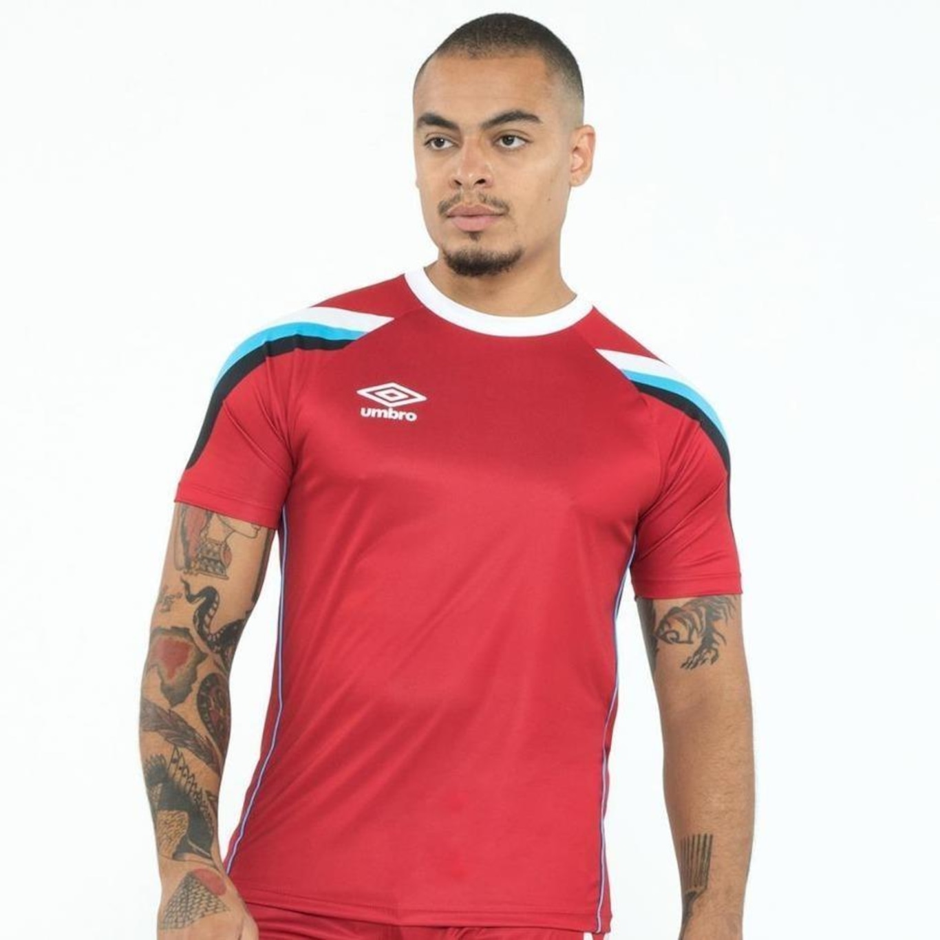 Camiseta Umbro Sala - Masculina - Foto 6