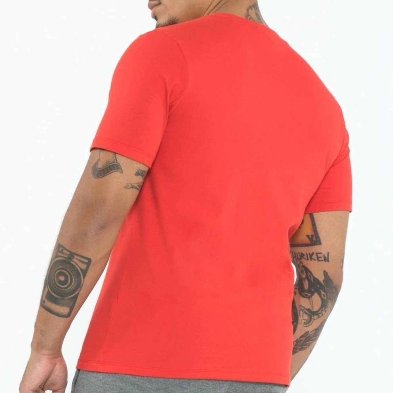 Camiseta Umbro Essential Logo - Masculina - Foto 6