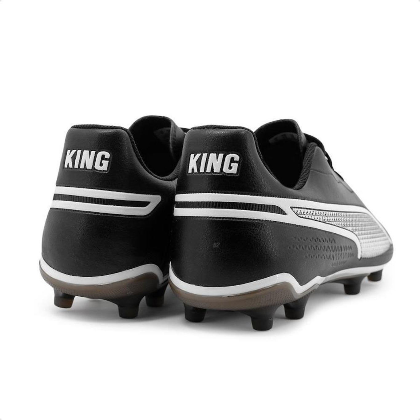 Chuteira de Campo Puma King Match FG/AG + 3 Pares de Meias - Masculina - Foto 4