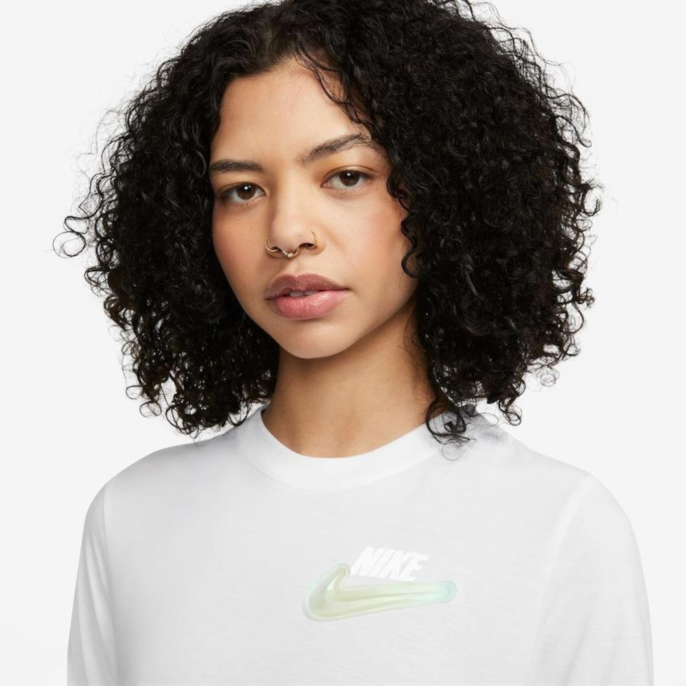 Camiseta Nike Sportswear Slim - Feminina - Foto 3