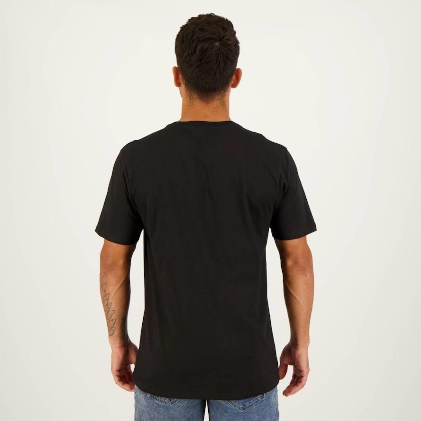 Camiseta Hurley Only Solid - Masculina - Foto 3