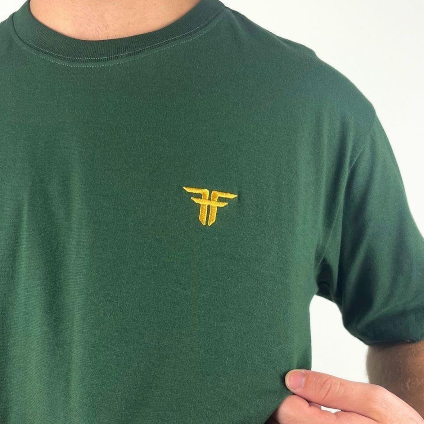 Camiseta Fallen Logo Bordado - Masculina - Foto 4