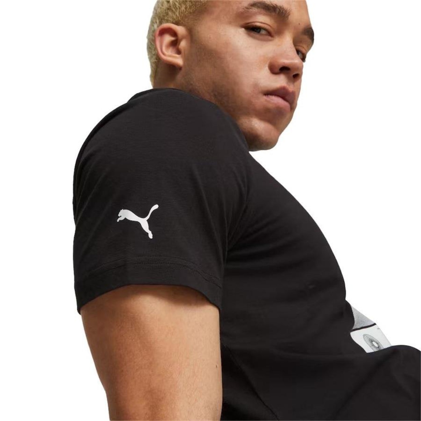 Camiseta Puma Car Graphic - Masculina - Foto 4