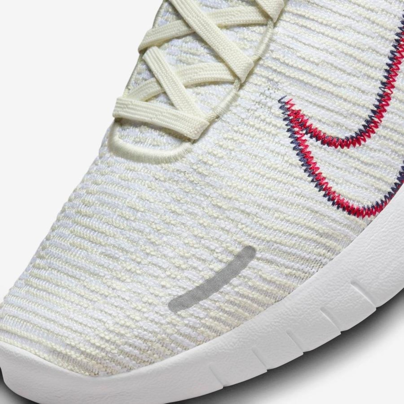 Nike free deals white shoes