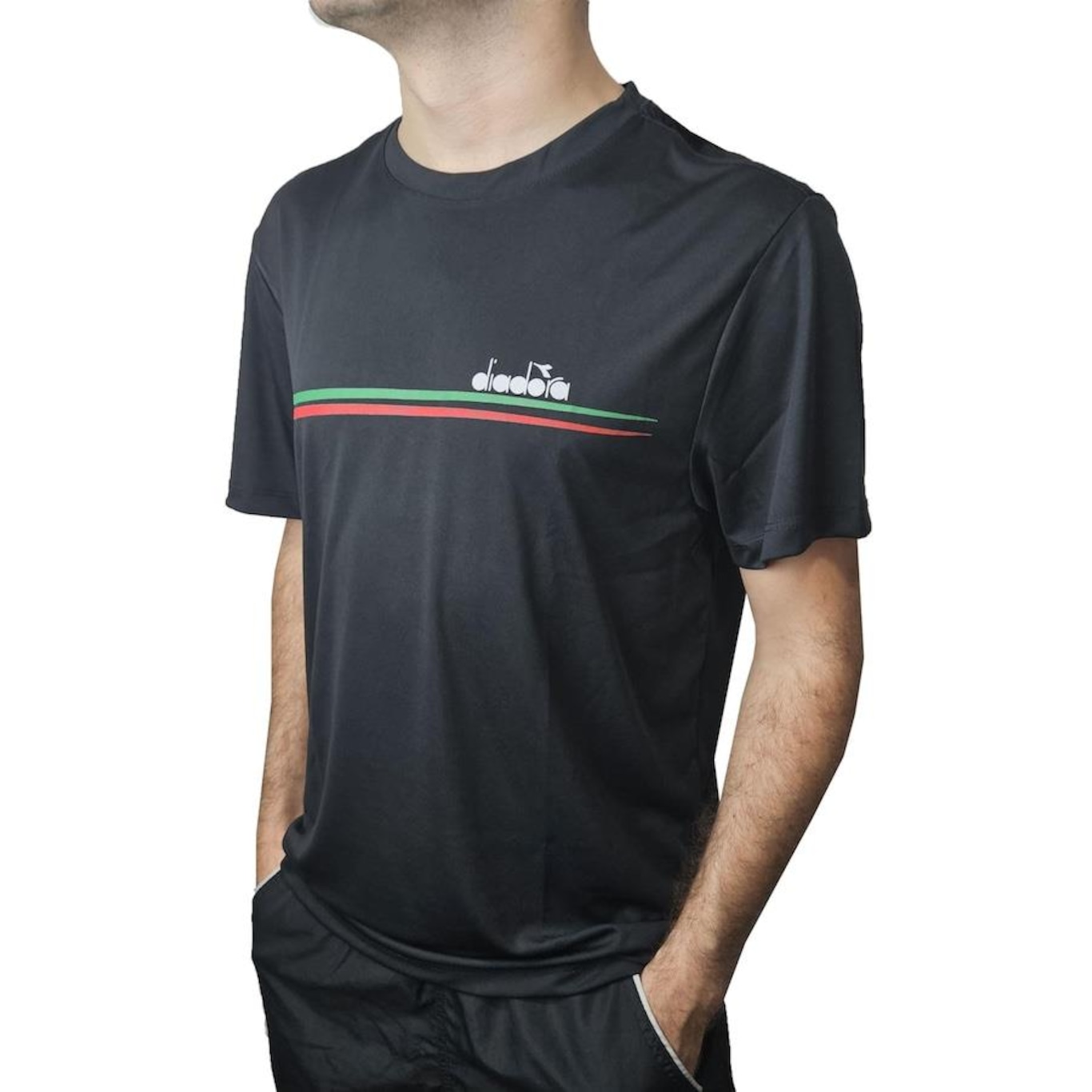 Camiseta Diadora Trainning - Masculina - Foto 2