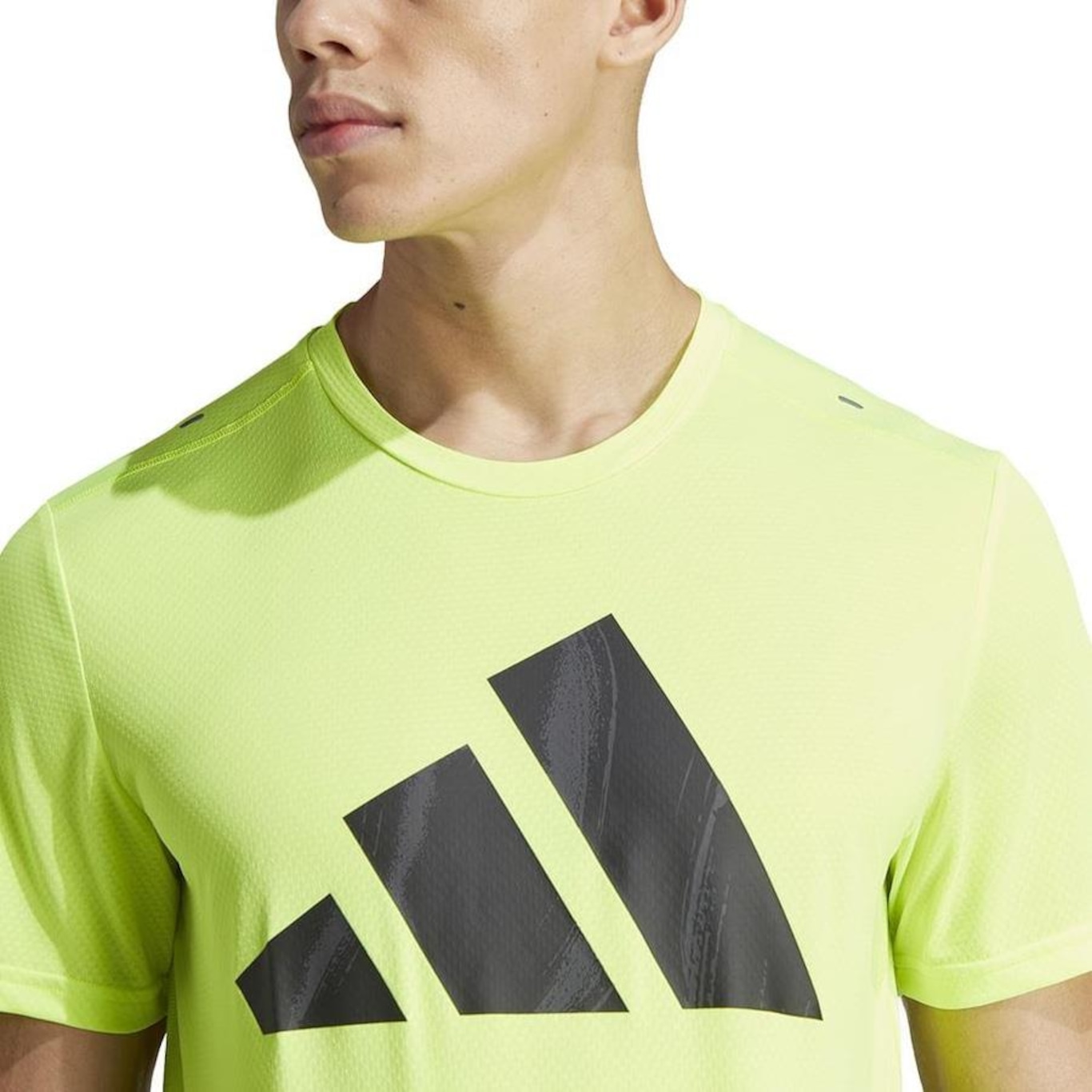 Camiseta adidas Brand Love - Masculina - Foto 4