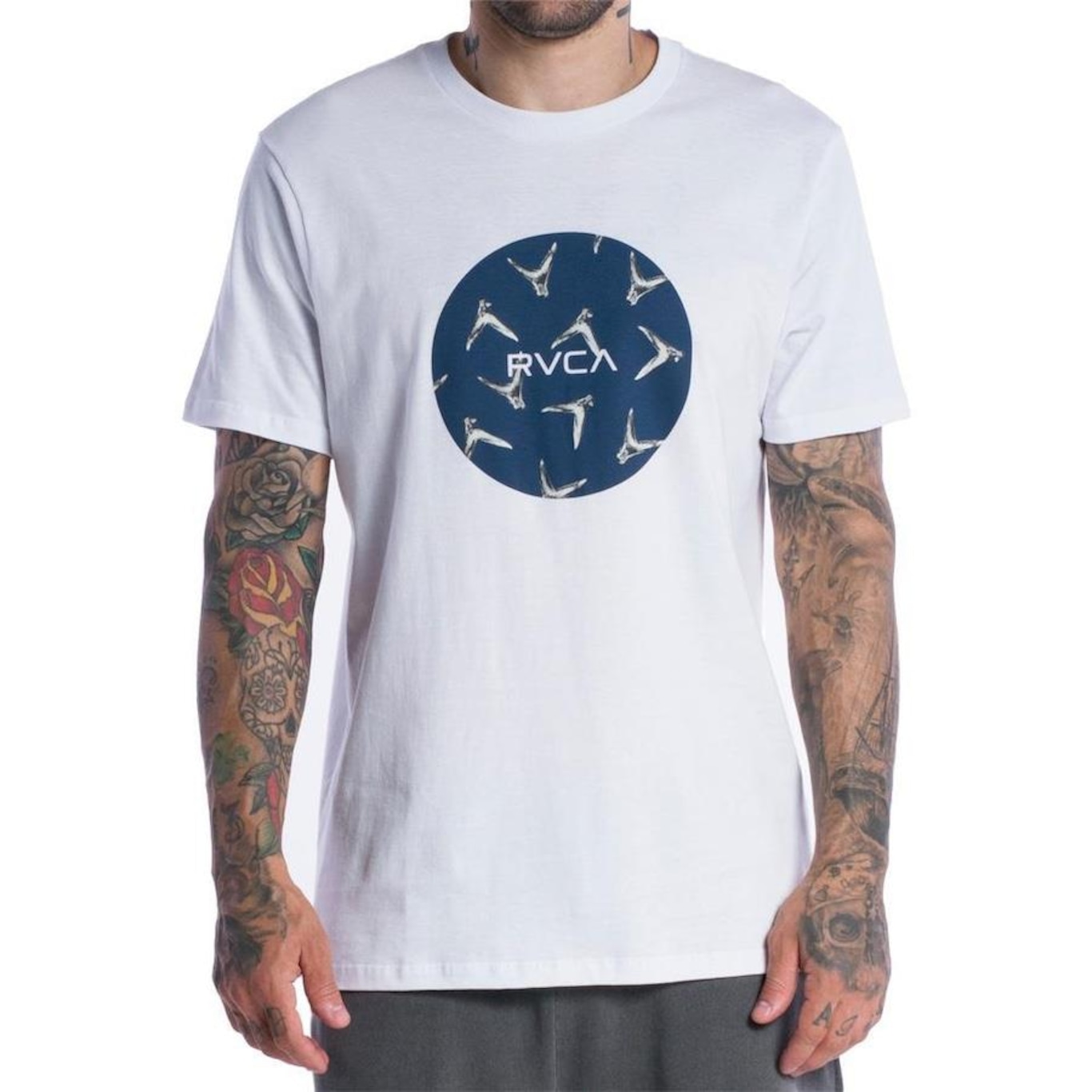 Camiseta Rvca Motors Fins - Masculina - Foto 1