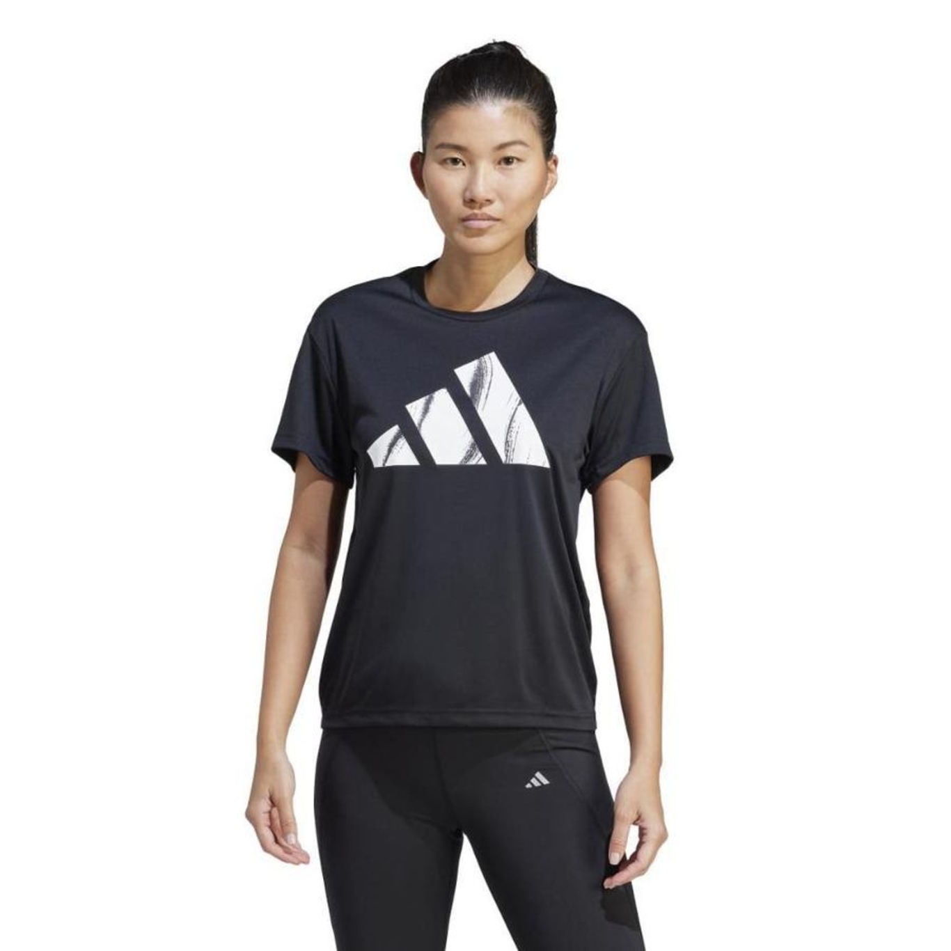 Camiseta adidas Run It Brand - Feminina - Foto 2