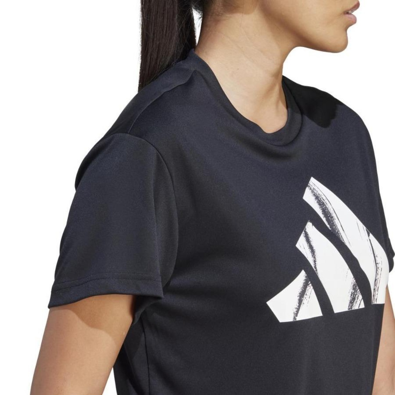 Camiseta adidas Run It Brand - Feminina - Foto 5