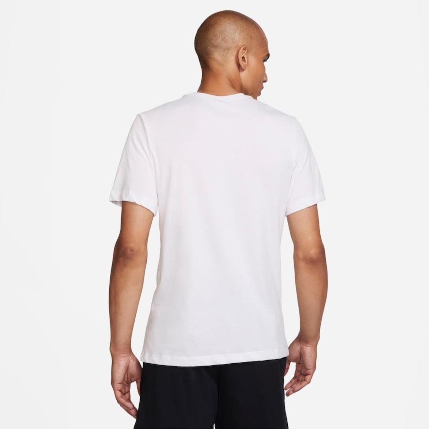 Camiseta Nike Dri-Fit - Masculina - Foto 2