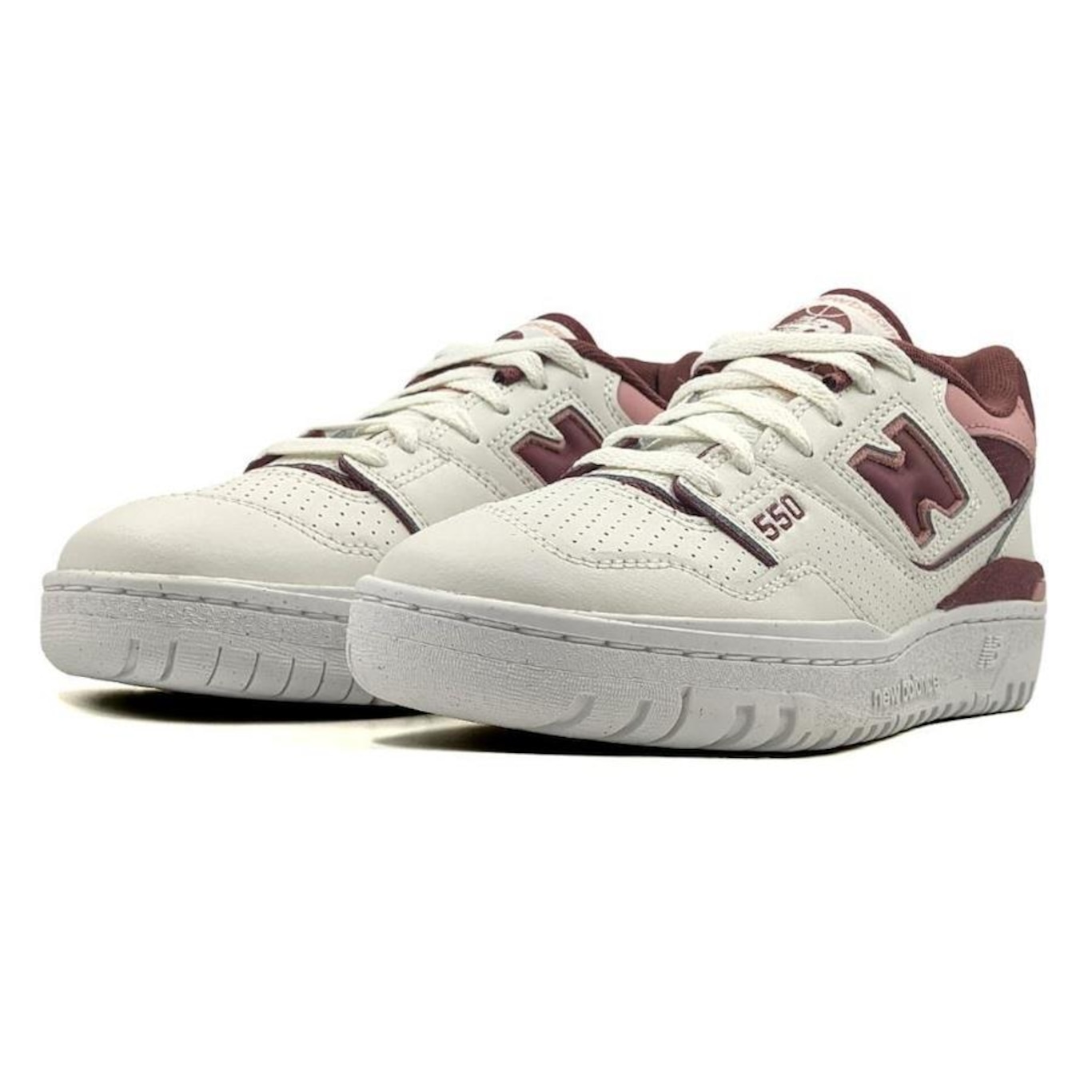 Tênis New Balance 550 - Feminino - Foto 4