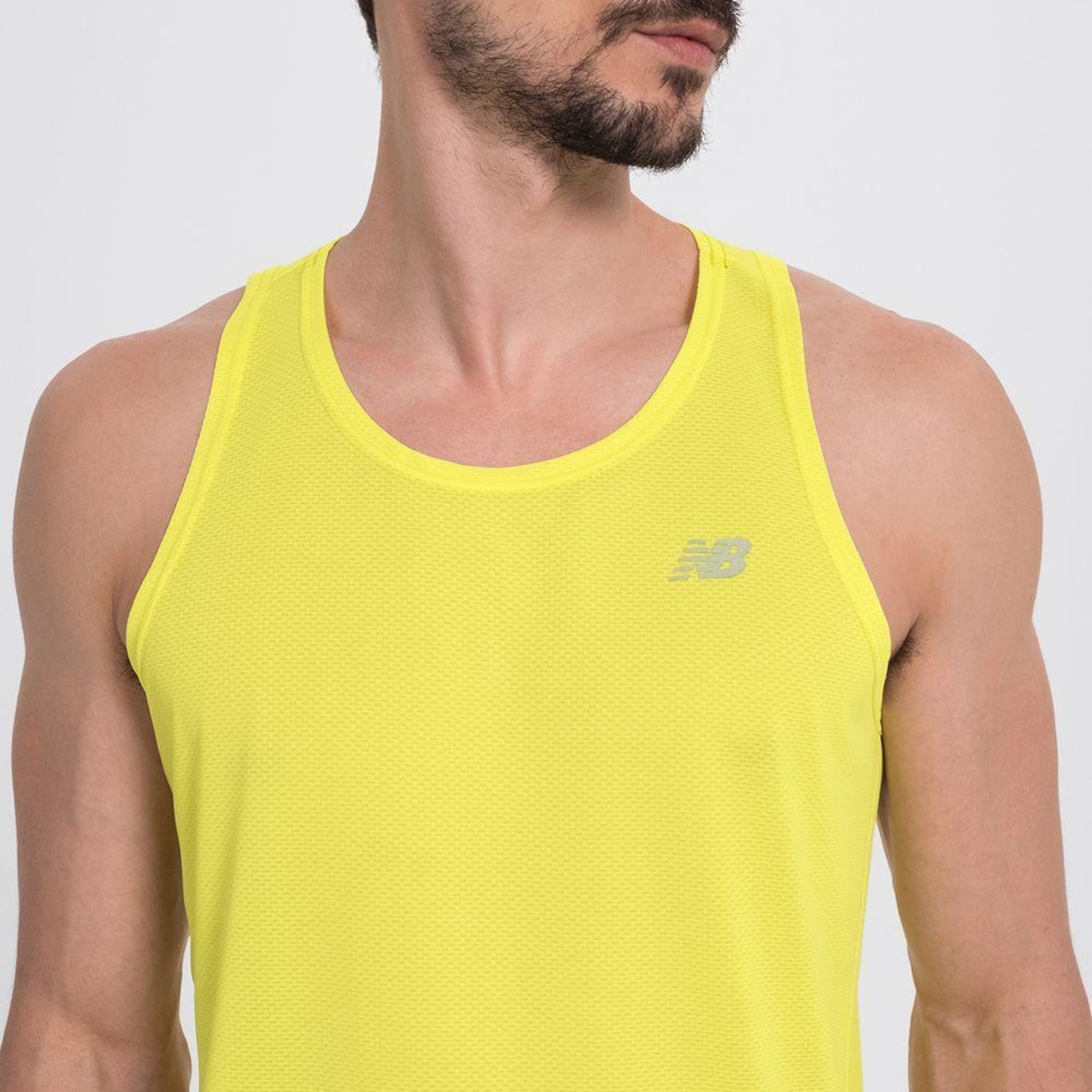 Camiseta Regata New Balance Accelerate - Masculina - Foto 5