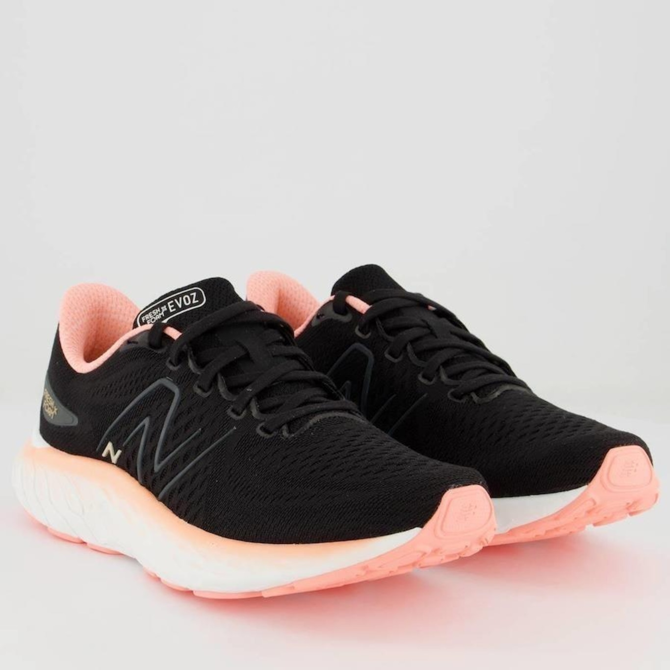 Tênis New Balance Fresh Foam X Evoz V3 - Feminino - Foto 2