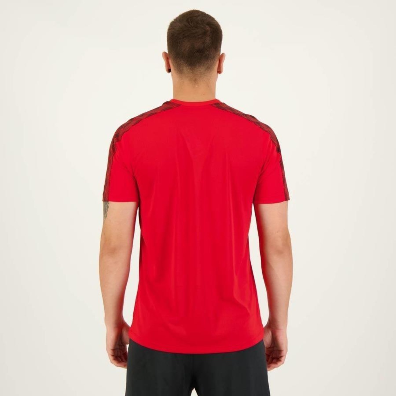 Camisa do Athletico-Pr Basic Ii Umbro - Masculina - Foto 4