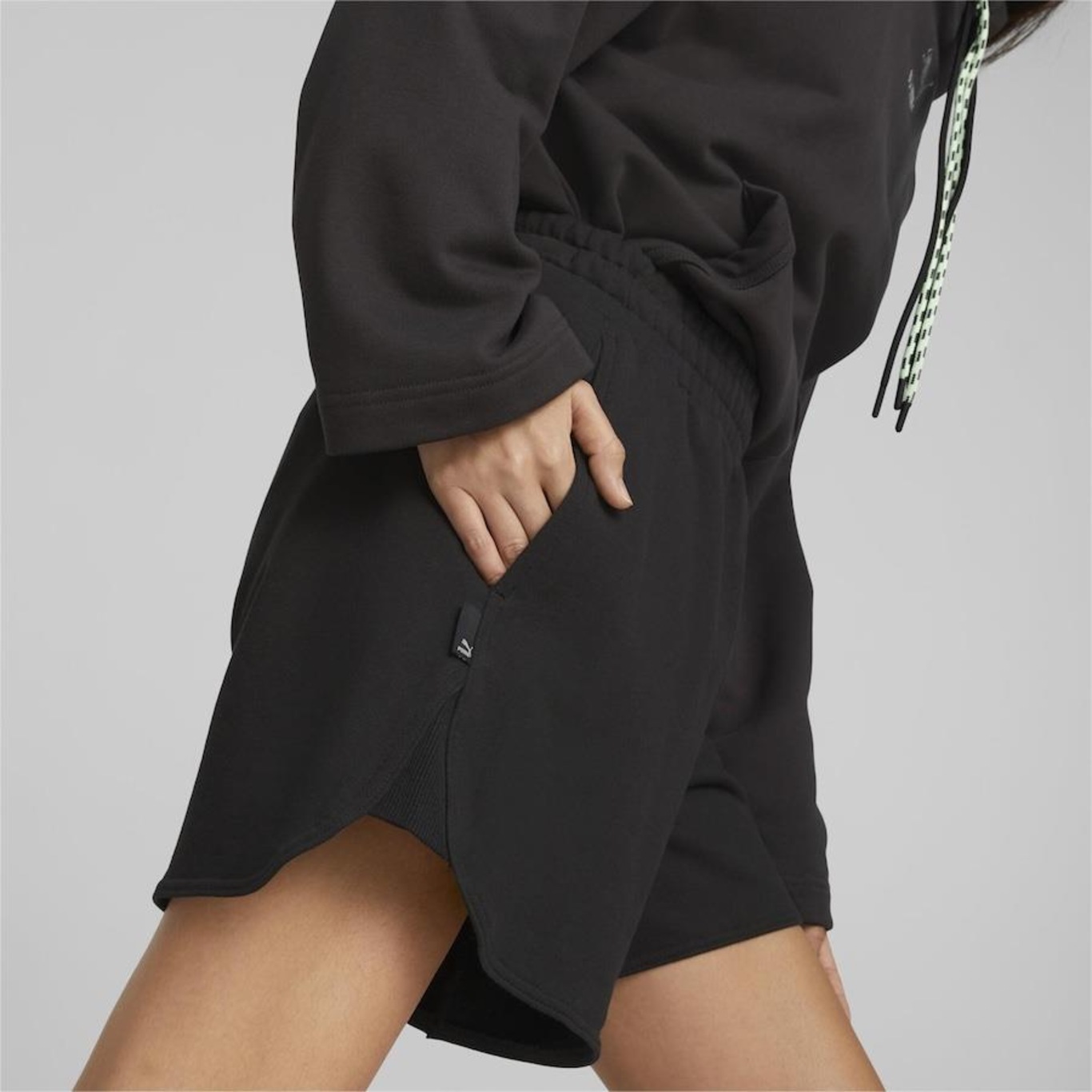 Shorts Puma Downtown High Waisted Terry - Feminino - Foto 6