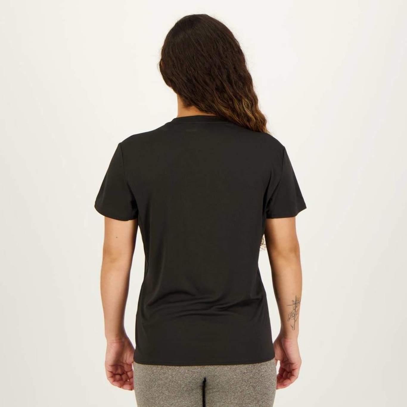 Camiseta adidas Adizero Essentials - Feminina - Foto 3