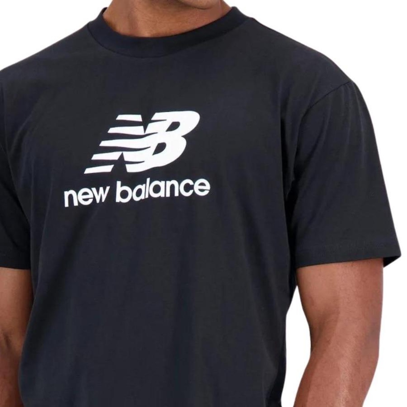 Camiseta New Balance Essentials Basic - Masculina - Foto 2