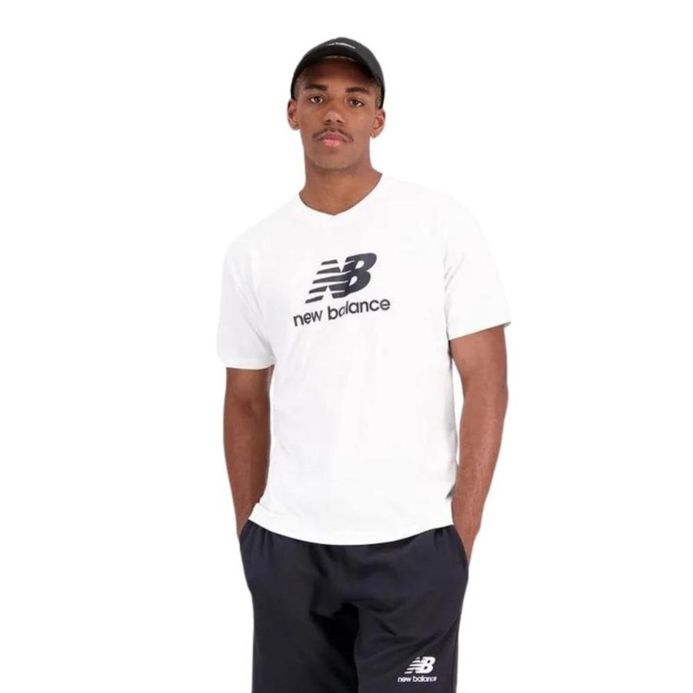 Camiseta New Balance Essentials Basic - Masculina - Foto 1