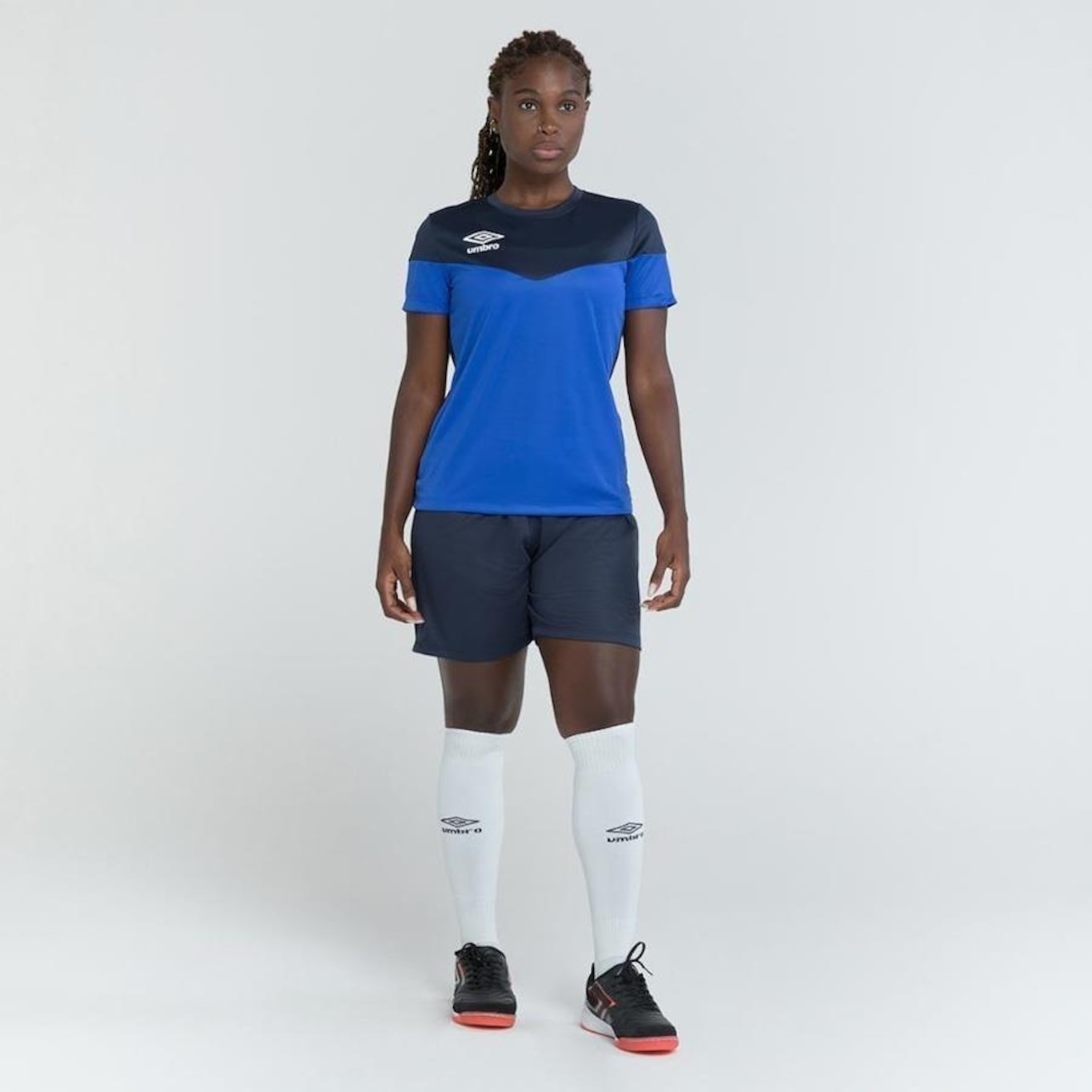 Camiseta Umbro Stadion - Feminina - Foto 6