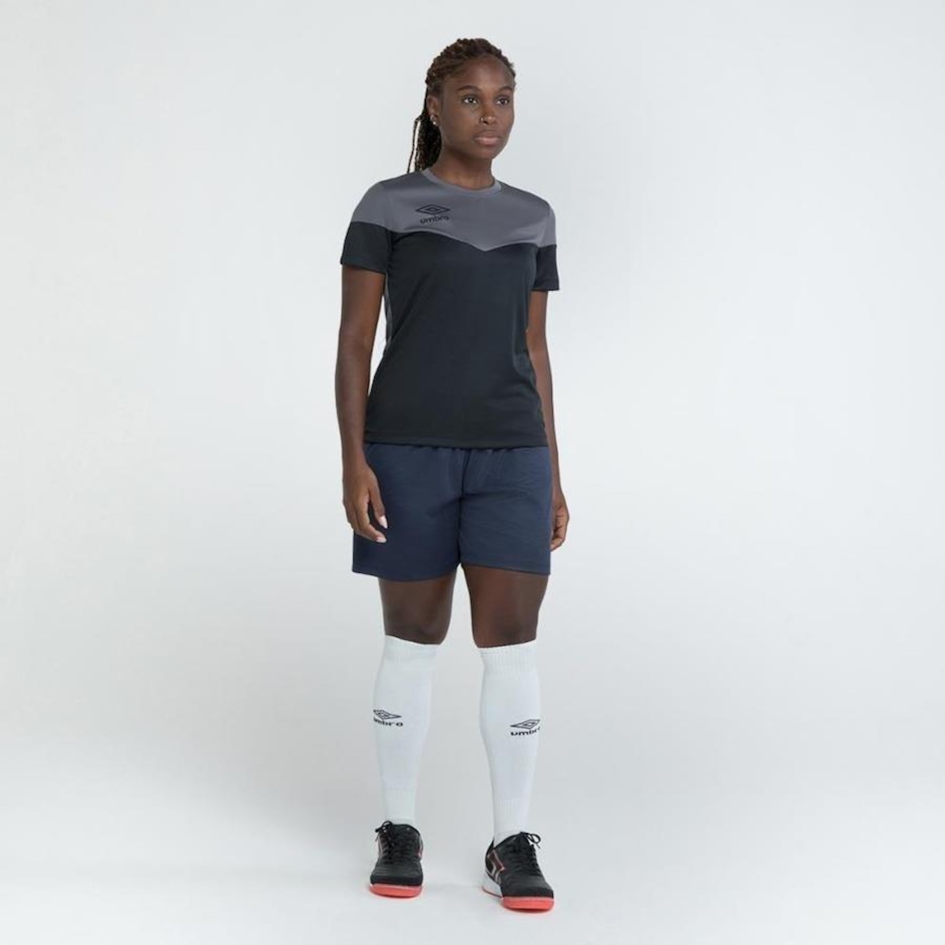 Camiseta Umbro Stadion - Feminina - Foto 6