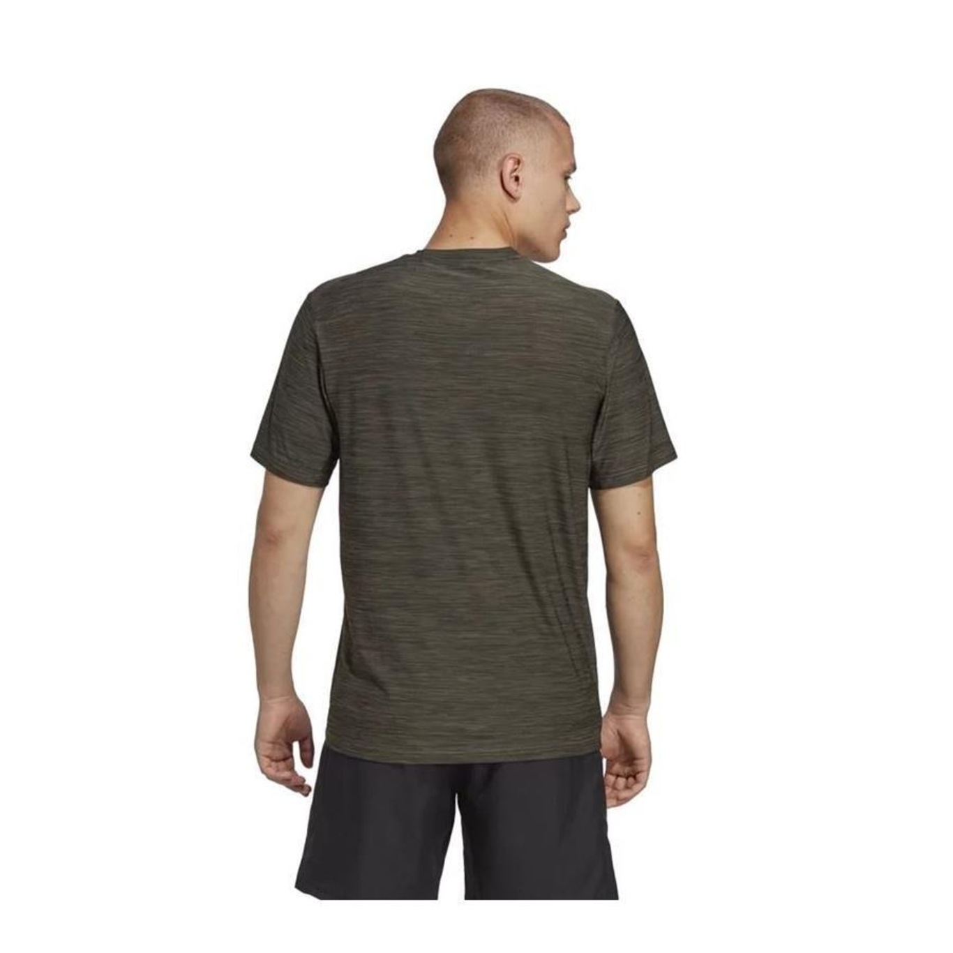 Camiseta adidas Treino Alongamento Train Essentials - Masculina - Foto 3